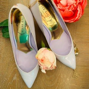 TED BAKER Lilac patent Leather Miniirra court shoes heel